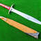 Sting Sword of Biblo from the   lord of the Rings 4.jpg