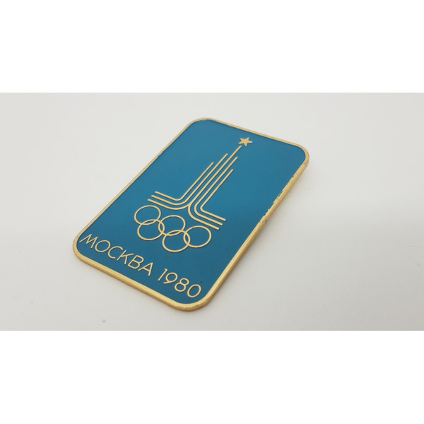 8 Pin Badge Olympic stella with Star mascot USSR Olympic Games Moscow 1980.jpg