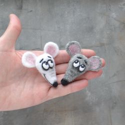 Funny mouse animal brooch for women Needle felted wool pin for girl Mouse lover gift jewelry