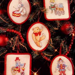 Digital - Vintage Cross Stitch Pattern - Christmas Decorations - PDF
