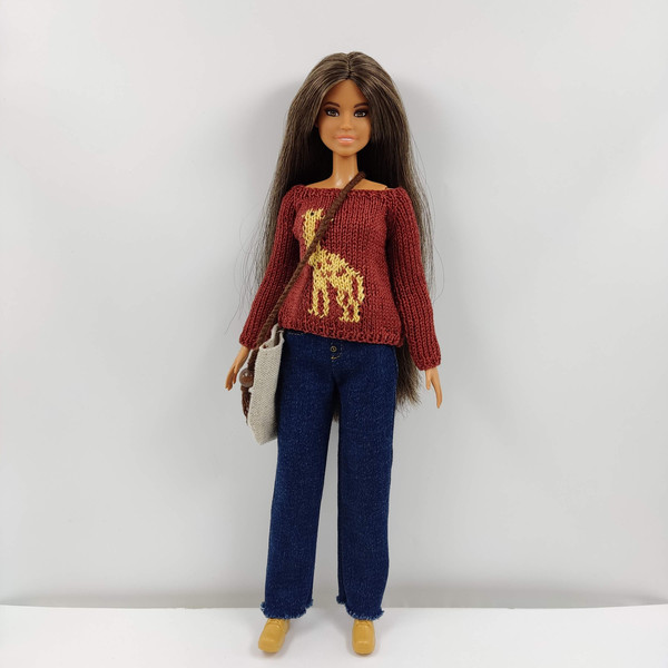Jeans and jumper for barbie.jpg
