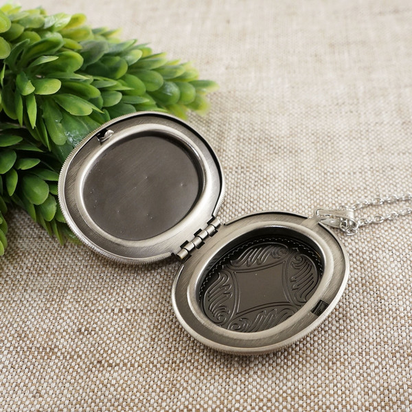 oval-silver-photo-locket-secret-wish-keeper-box-keepsake-pendant-necklace-jewelry