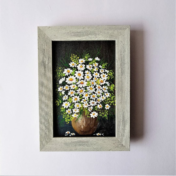 Painting-impasto-bouquet-of-daisies-and-wildflowers-in-a-vase-by-acrylic-paints-3.jpg