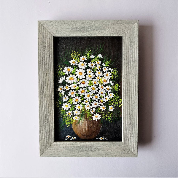 Painting-impasto-bouquet-of-daisies-and-wildflowers-in-a-vase-by-acrylic-paints-4.jpg