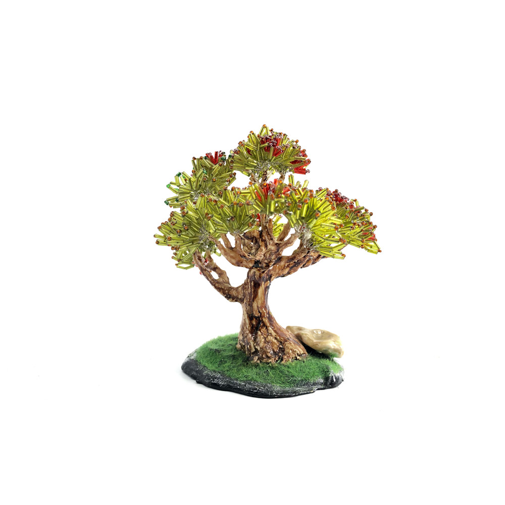 Fake-bonsai-green-red.jpeg