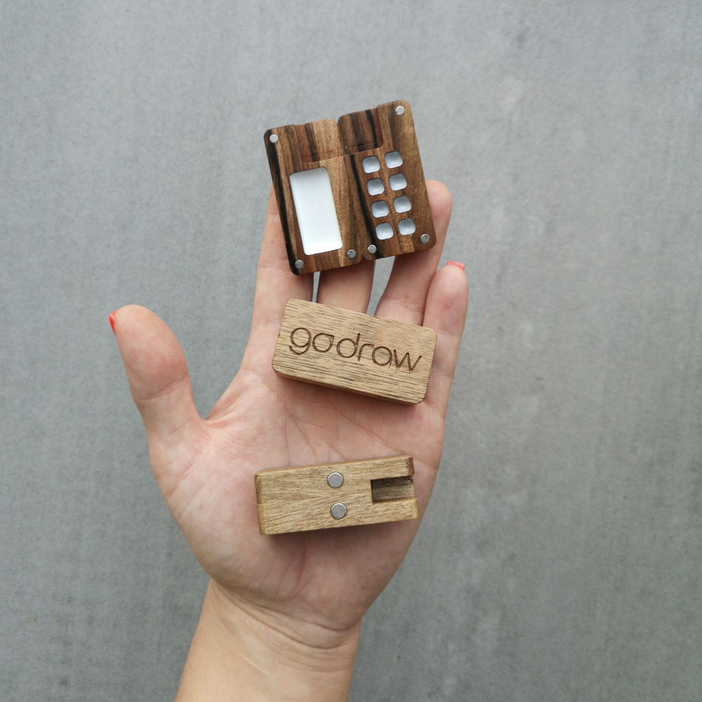 Mini Wooden Watercolor Palette 8 Cells For Colors With Tiny Sketchbook 4