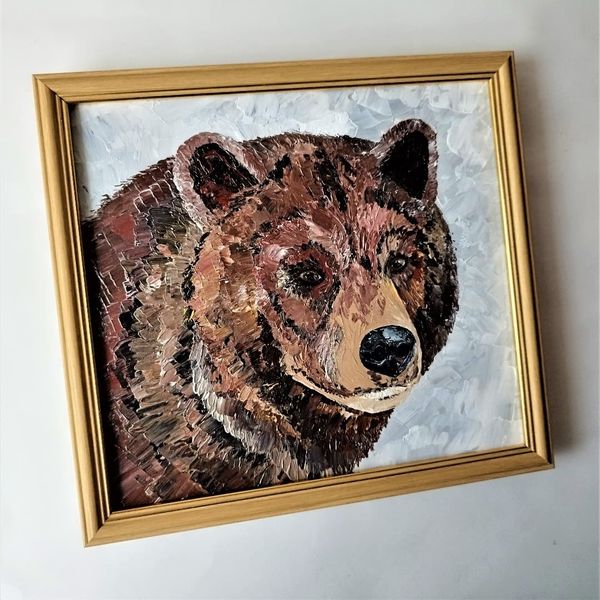 Handwritten-portrait-of-a-brown-bear-by-acrylic-paints-3.jpg