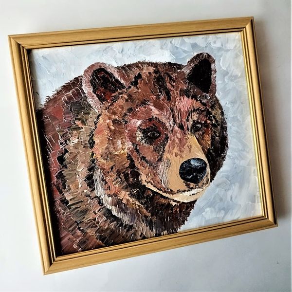 Handwritten-portrait-of-a-brown-bear-by-acrylic-paints-5.jpg