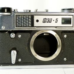 FED 5 USSR 35 mm vintage film rangefinder camera body M39 LTM mount