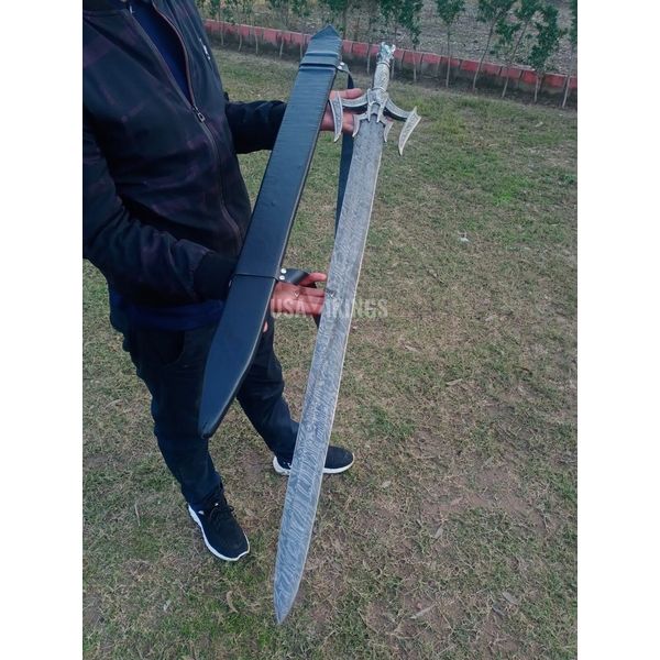 Custom Handmade BARBARIAN VIKING BATTLE Sword with leather Sheath, Hand Forged Damascus Steel Sword, Personalized Gift for Boyfriend (3).jpg