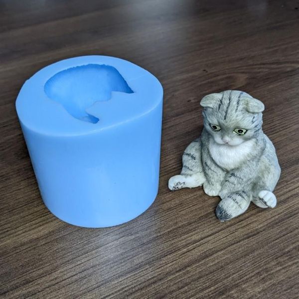 Thoughtful cat soap and silicone mold