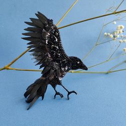 Bird brooch ,Crow brooch, black raven brooch, raven jewelry handmade, women accessories, halloween gift