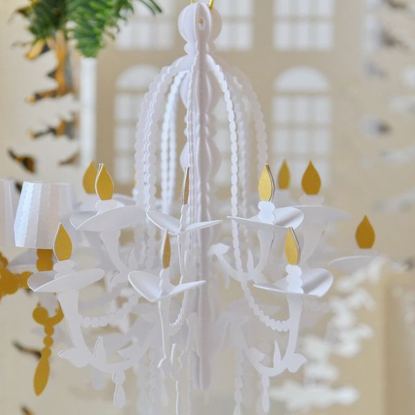 Christmas tree classic chandeliers (10).JPG