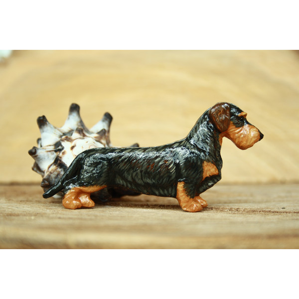 Brooch figurine Wire-haired boar dachshund