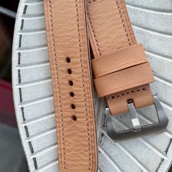 Natural vintage strap