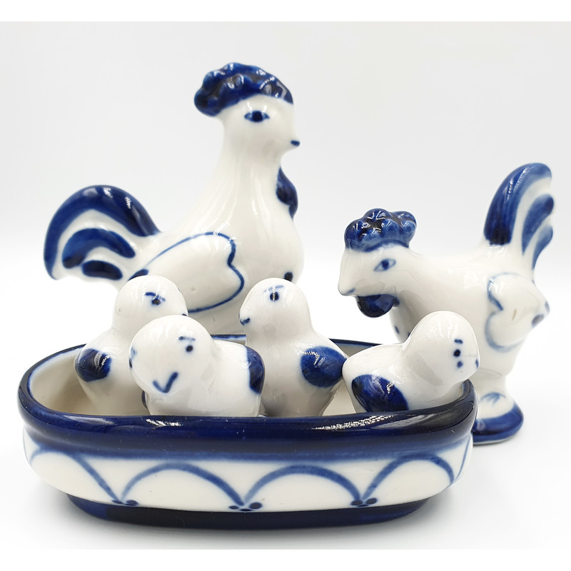 2 GZHEL Porcelain Figurines set BIRD YARD Hand Painted USSR 1990s.jpg