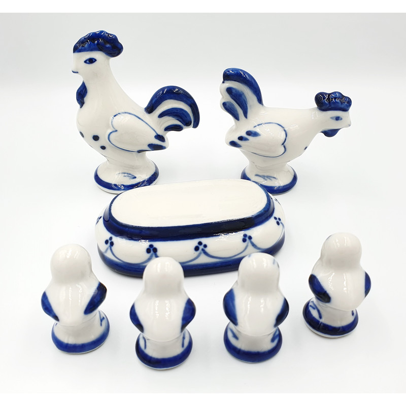 5 GZHEL Porcelain Figurines set BIRD YARD Hand Painted USSR 1990s.jpg