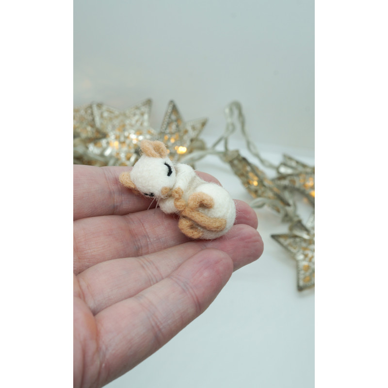needle-felted-mouse