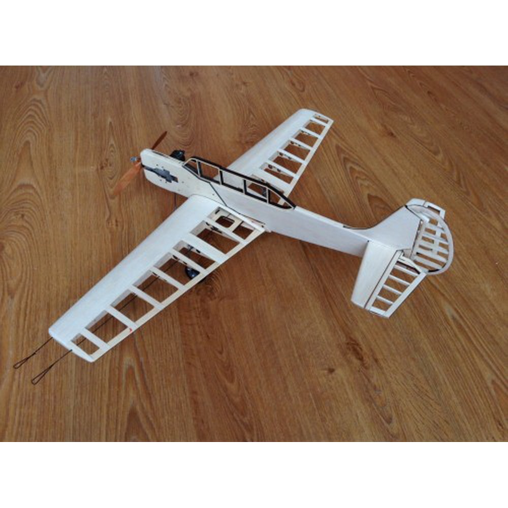 10 Cord Training Plane Model Airplane Kit PML-2004 Yakovlev Yak-52.jpg