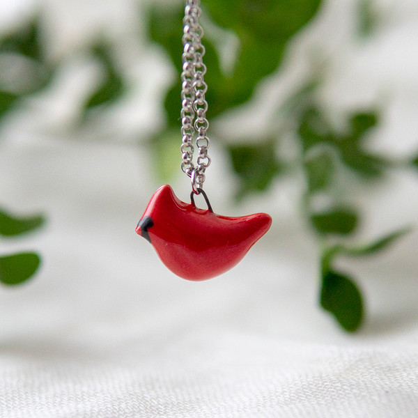 ceramic-red-cardinal-bird-necklace.jpg