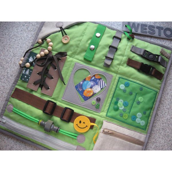 sensory-mat-with-buckles