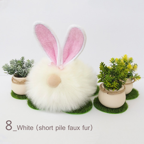 8_White (short pile faux fur).jpg