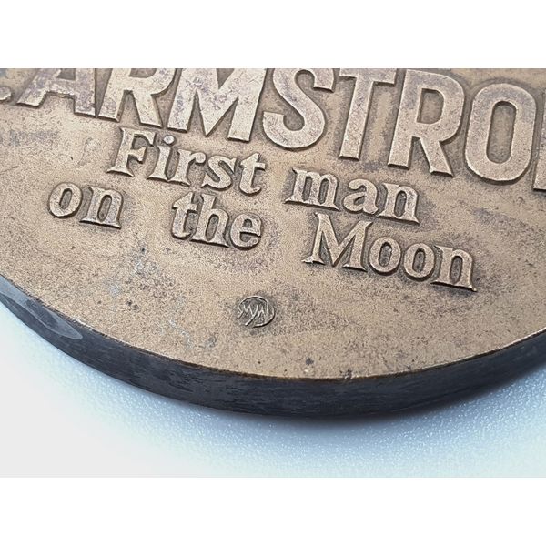 10 Commemorative table medal SPACE N. Armstrong - First Man on the Moon 21.VII.1969.jpg
