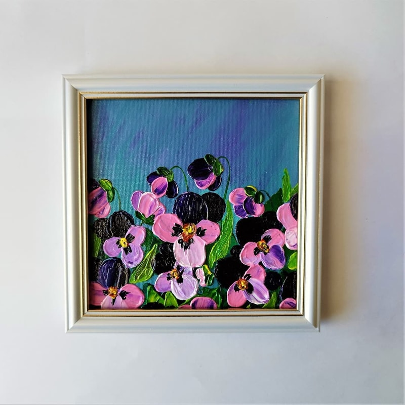 Handwritten-flowers-pansies-in-the-meadow-by-acrylic-paints-3.jpg