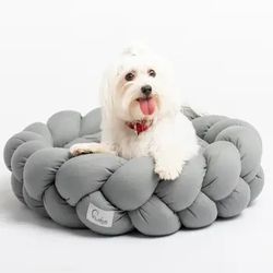 braided dog / cat bedding. fluffy tails edition.