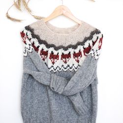 Grey Iceland wool handcrafted sweater