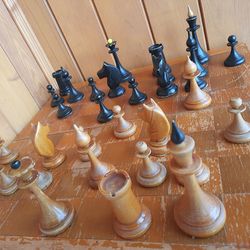 Old Soviet wooden chess set 1960s - post-Mordovian vintage chess USSR