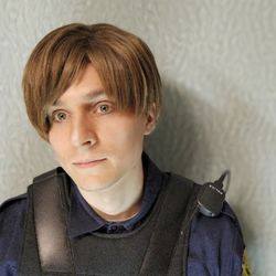 Leon Kennedy Resident Evil cosplay wig