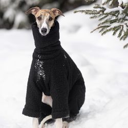 Great fur coat for a whippet. Back length 23 inches. Warm clothes for the dog.