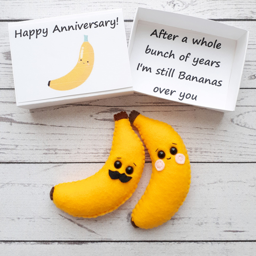 Banana-plush-anniversary-gift-box
