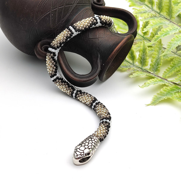 snake bracelet 7.jpg