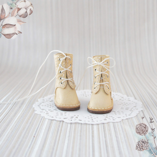 little-darling-doll-boots-02.jpg