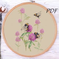 cross stitch pattern bumblebees in clover - cross stitch pattern design for embroidery pdf