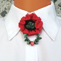 August birth flower. Poppy brooch crochet. Red poppy pin for collar. Neck brooch for women. Floral brooch tie