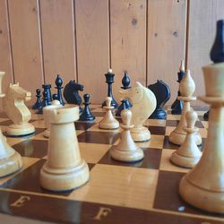 Big wooden chess board 45 cm & nice chess pieces (1970s post-Mordovian) -  Soviet chess set vintage
