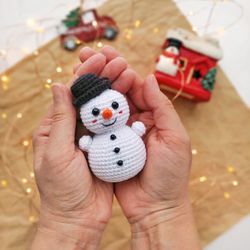 Snowman ornament crochet pattern - amigurumi snowman pattern PDF in English - crochet snowman pattern