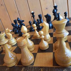 Classic Soviet popular wooden chess set medium size (board - 40 cm., king - 10 cm.)