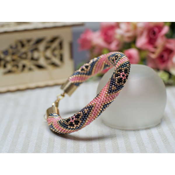 pink bead crochet bracelet