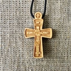Wooden cross made of boxwood, No. 23, axe-shaped, with a crucifix, height 3.5 cm | Pectoral cross  |