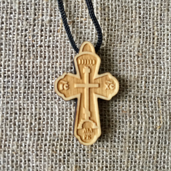 Wooden cross made of boxwood, No. 10, in the form of a Shamrock