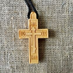 Wooden cross made of boxwood, No. 5, axe-shaped, with a crucifix, height 4 cm | Pectoral cross  |