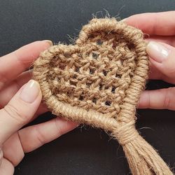 Macrame Jute Heart Tutorial , PDF and Video , English and French
