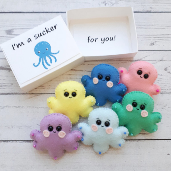 Octopus-plush-boyfriend-gifts