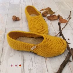 Herringbone slippers. Crochet pattern