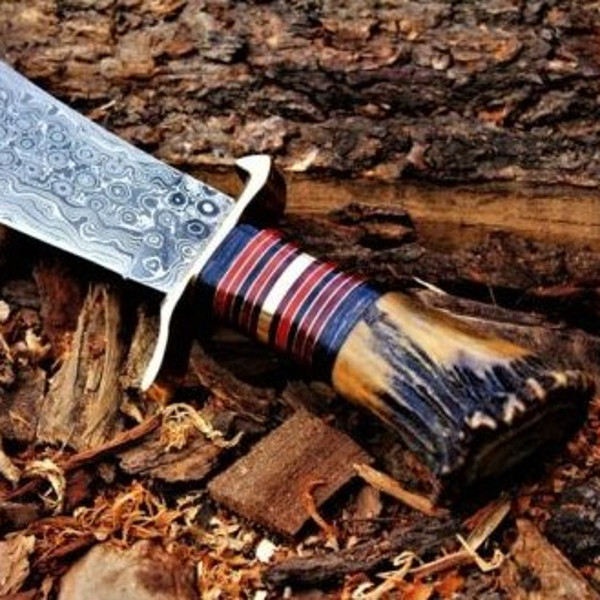 Aladdin Knife GIFT  Stag Crown Handle Spartan Knife, Damascus Steel Blade for sale for now.jpg