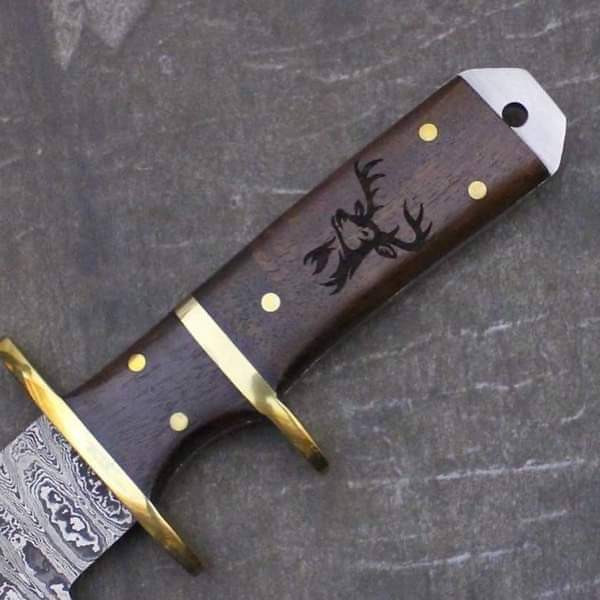 Damascus Steel Hunting Knife Handmade Damascus Steel Knife With Leather Sheath Best Camping and Outdoor Knife (2).jpg